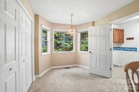 3 Wentworth Court Etowah NC 28729