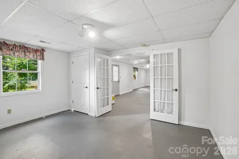 3 Wentworth Court Etowah NC 28729