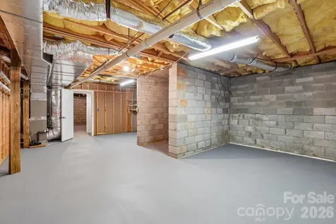 3 Wentworth Court Etowah NC 28729