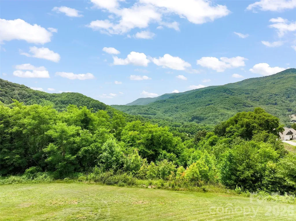 50 Blossom Drive Waynesville NC 28786