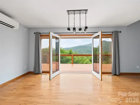 50 Blossom Drive Waynesville NC 28786