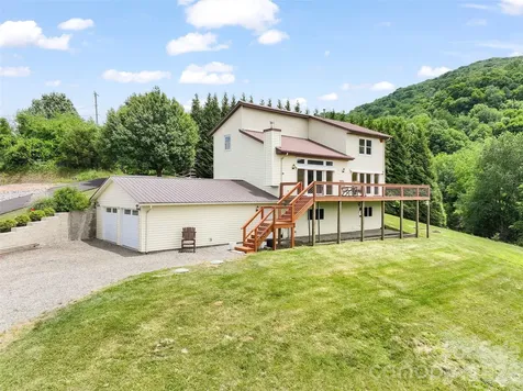 50 Blossom Drive Waynesville NC 28786