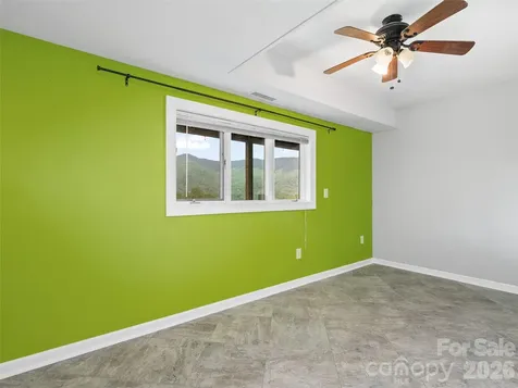 50 Blossom Drive Waynesville NC 28786