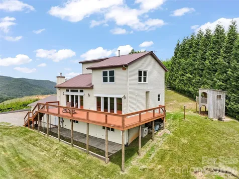 50 Blossom Drive Waynesville NC 28786