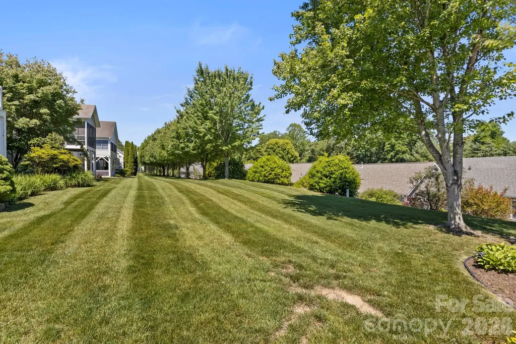 237 Charlestown Drive Hendersonville NC 28792