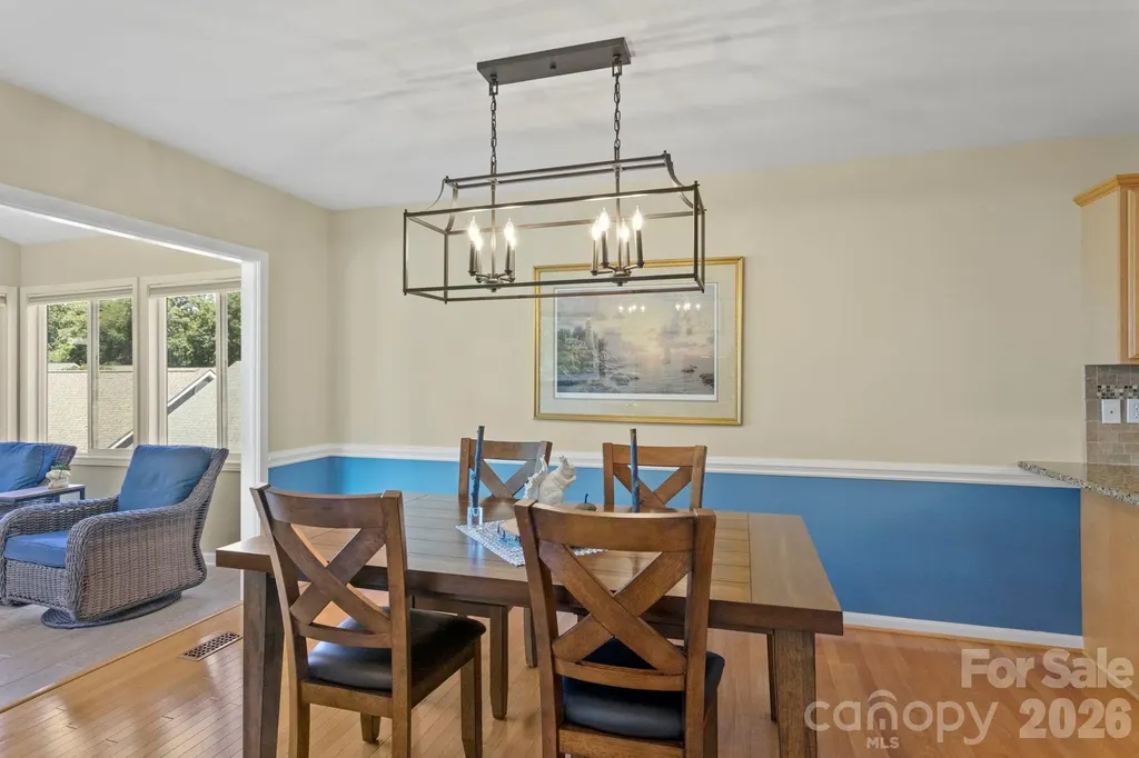 237 Charlestown Drive Hendersonville NC 28792