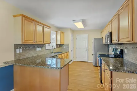 237 Charlestown Drive Hendersonville NC 28792