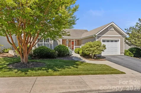 237 Charlestown Drive Hendersonville NC 28792