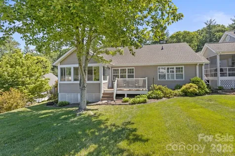 237 Charlestown Drive Hendersonville NC 28792