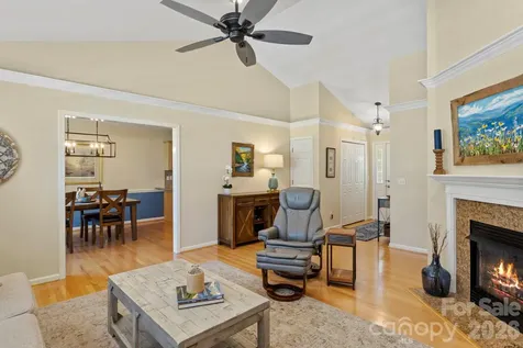 237 Charlestown Drive Hendersonville NC 28792