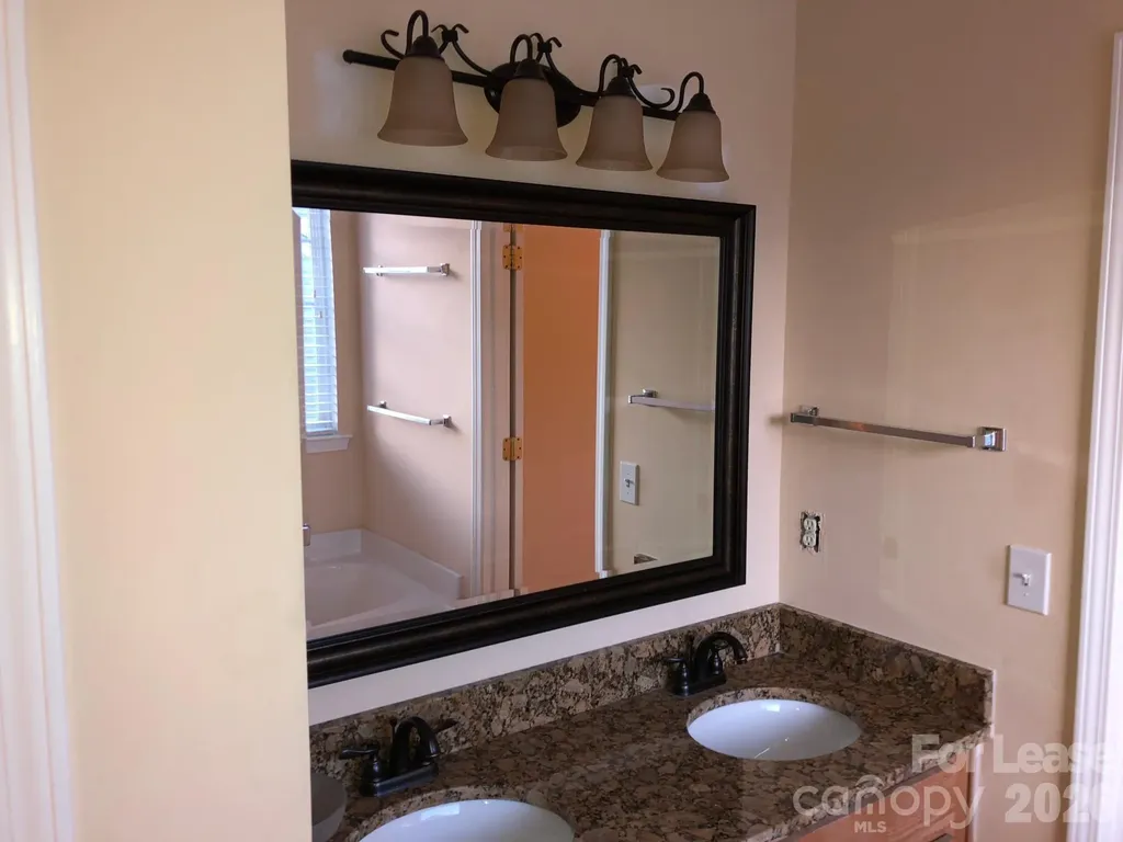 7528 Double Springs Court Charlotte NC 28262