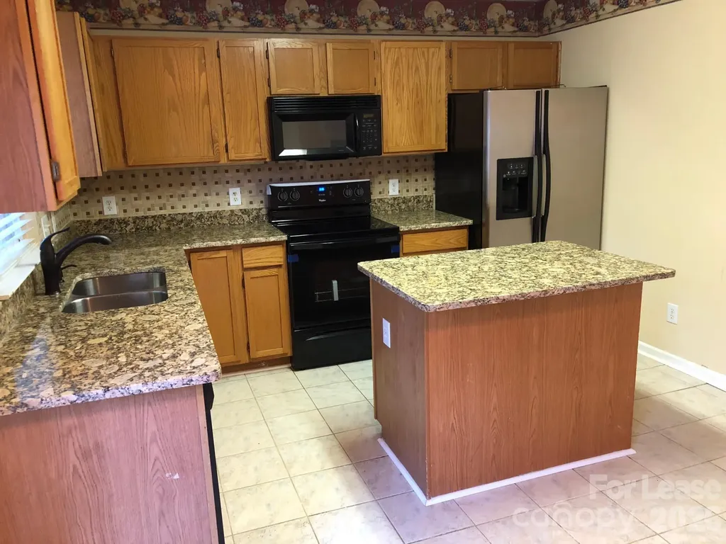 7528 Double Springs Court Charlotte NC 28262