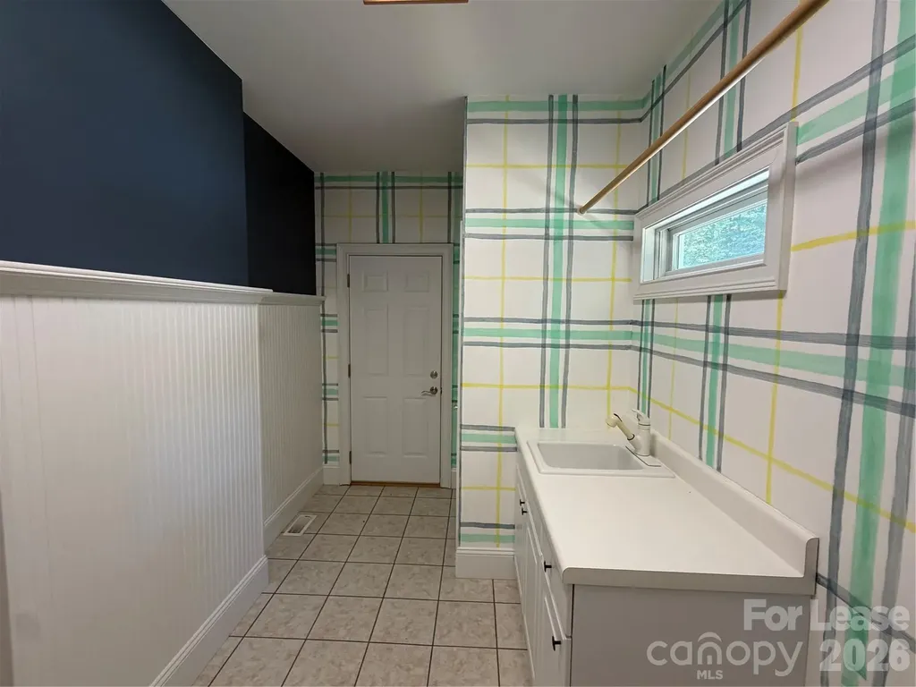 150 Manitou Trail Statesville NC 28677