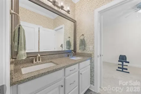 2329 Madeira Circle Waxhaw NC 28173