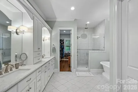16830 Reinsch Drive Davidson NC 28036