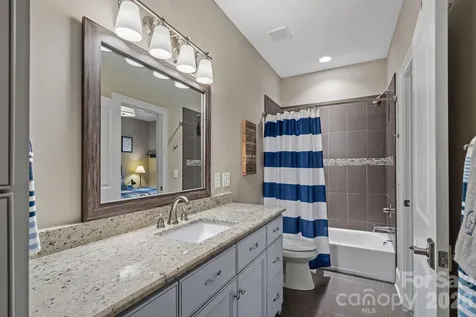 16830 Reinsch Drive Davidson NC 28036