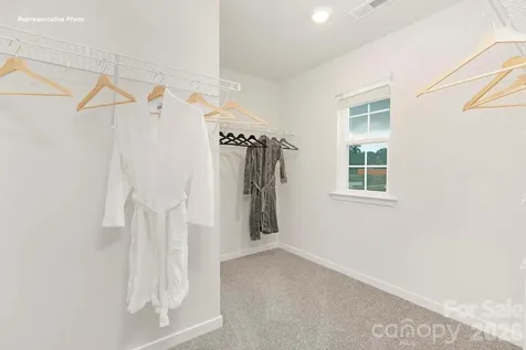 5121 Parker Forest Drive Charlotte NC 28215
