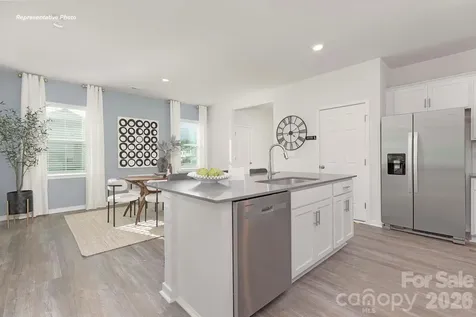 5121 Parker Forest Drive Charlotte NC 28215