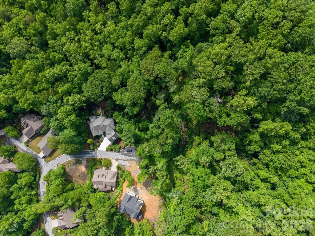 334 Carriage Crest Drive Hendersonville NC 28791