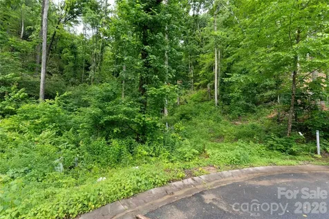 334 Carriage Crest Drive Hendersonville NC 28791