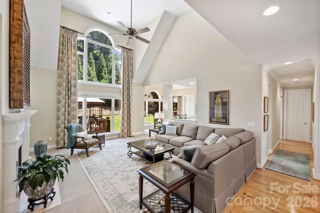 18400 Dembridge Drive Davidson NC 28036