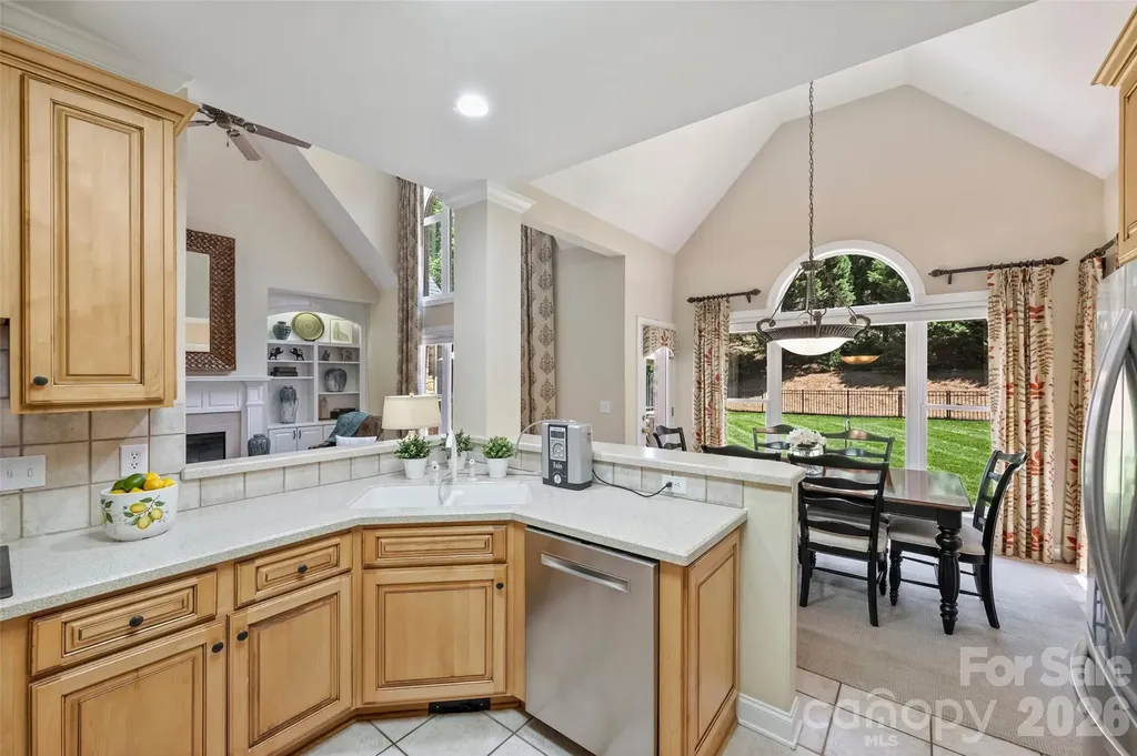 18400 Dembridge Drive Davidson NC 28036