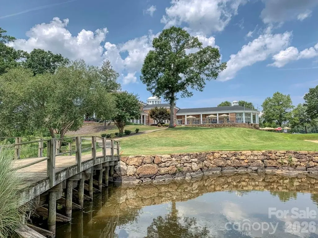 18400 Dembridge Drive Davidson NC 28036