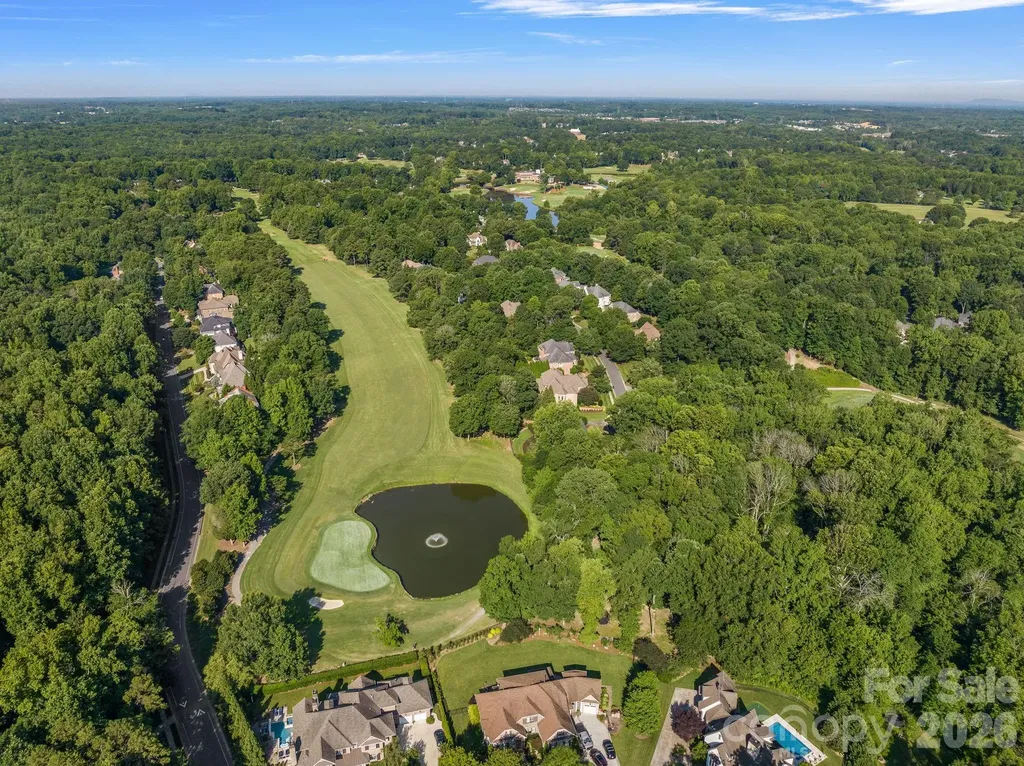 18400 Dembridge Drive Davidson NC 28036