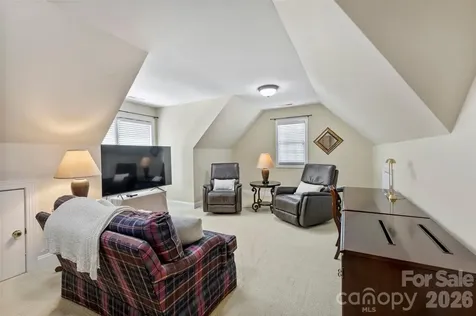 18400 Dembridge Drive Davidson NC 28036