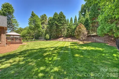 18400 Dembridge Drive Davidson NC 28036