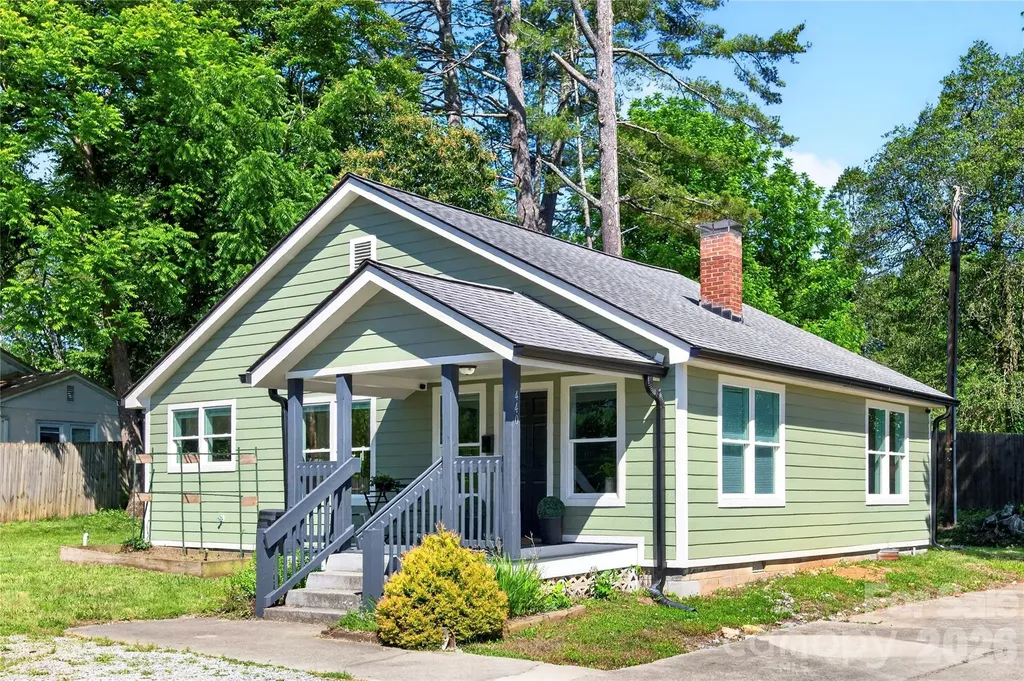 440 Carolina Avenue Brevard NC 28712