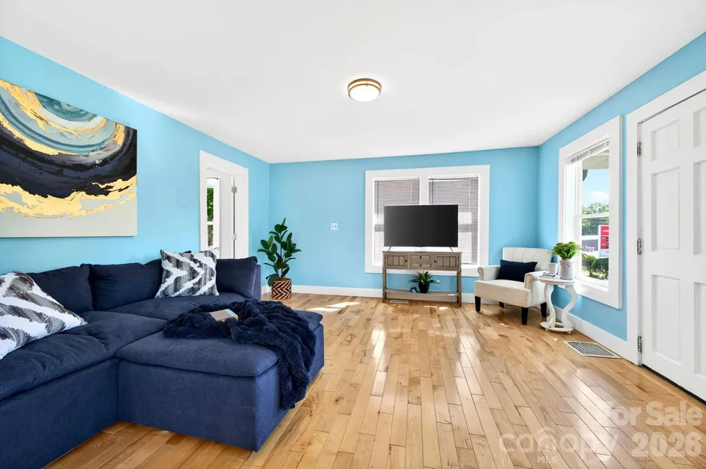 440 Carolina Avenue Brevard NC 28712