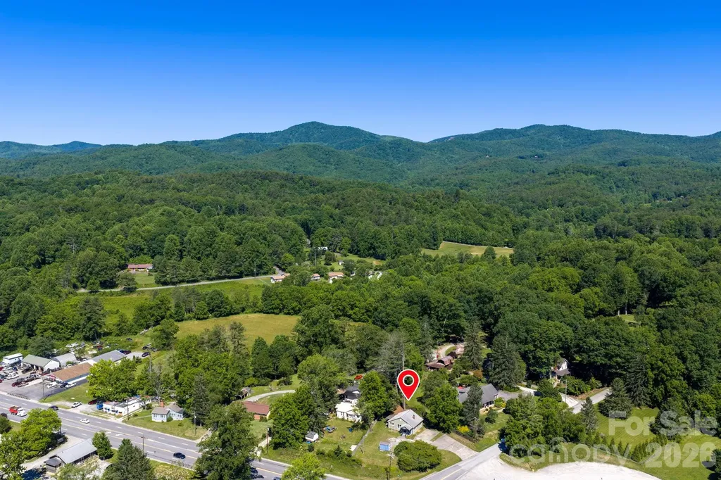 440 Carolina Avenue Brevard NC 28712