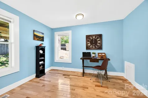 440 Carolina Avenue Brevard NC 28712