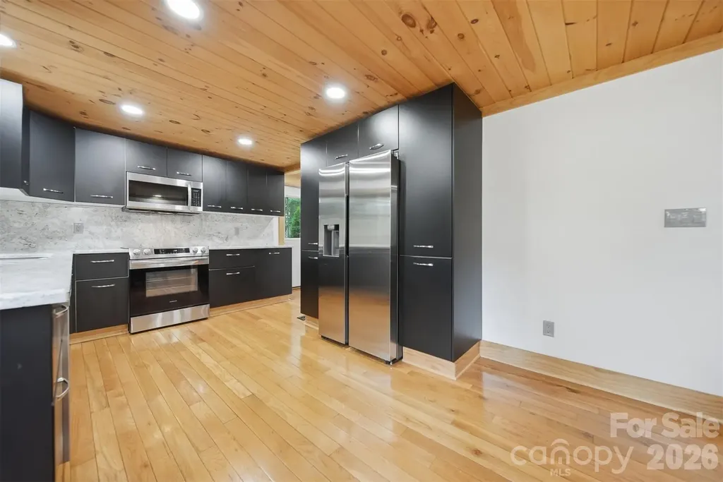418 Arlington Circle NW Lenoir NC 28645