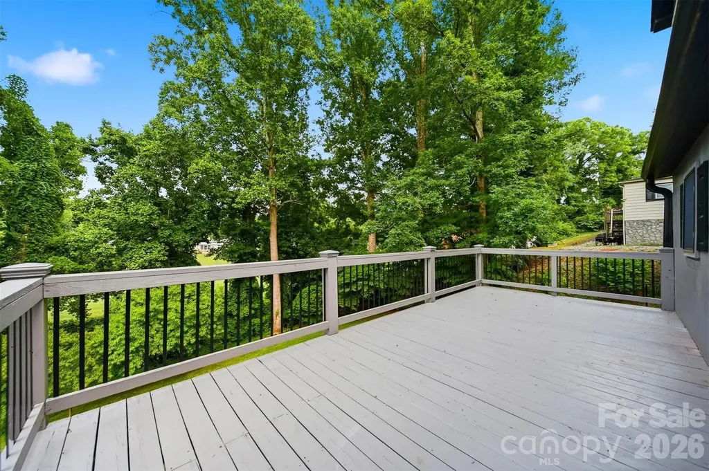 418 Arlington Circle NW Lenoir NC 28645