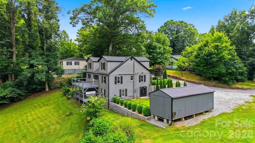 418 Arlington Circle NW Lenoir NC 28645