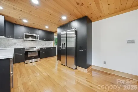 418 Arlington Circle NW Lenoir NC 28645