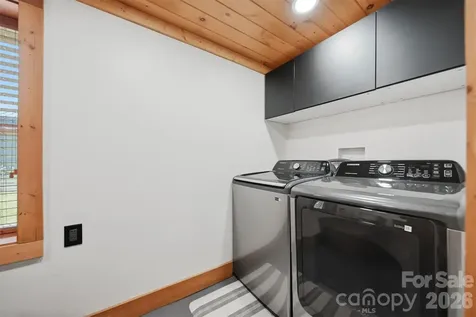 418 Arlington Circle NW Lenoir NC 28645