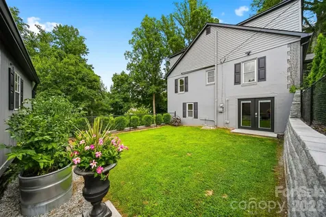 418 Arlington Circle NW Lenoir NC 28645