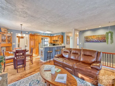 290 Dogwood Drive Maggie Valley NC 28751