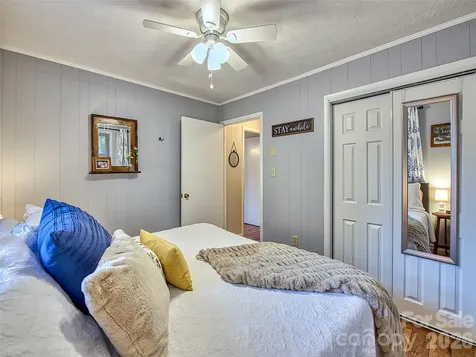 290 Dogwood Drive Maggie Valley NC 28751