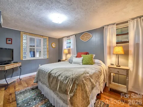 290 Dogwood Drive Maggie Valley NC 28751