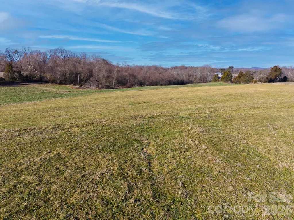 02 Dobbins Mill Road Yadkinville NC 27055