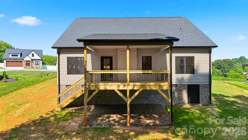 1917 Skyfall Lane Hickory NC 28602