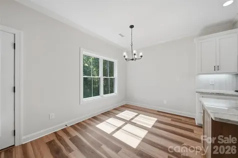1917 Skyfall Lane Hickory NC 28602