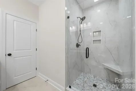 1917 Skyfall Lane Hickory NC 28602