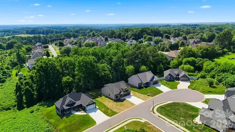 1917 Skyfall Lane Hickory NC 28602