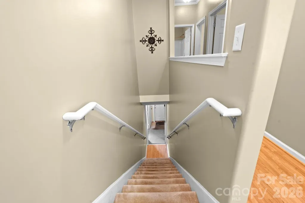 163 Longview Drive Hendersonville NC 28791
