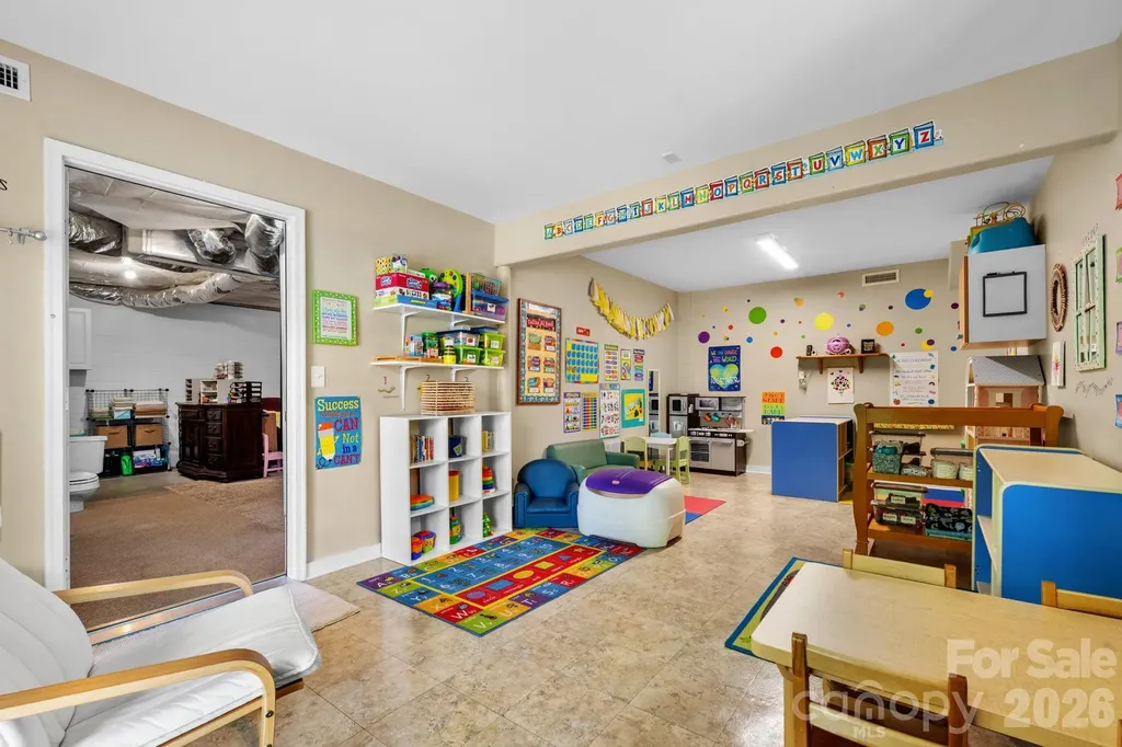 163 Longview Drive Hendersonville NC 28791